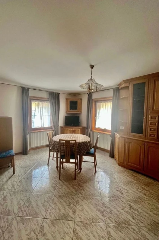 Apartament Mange