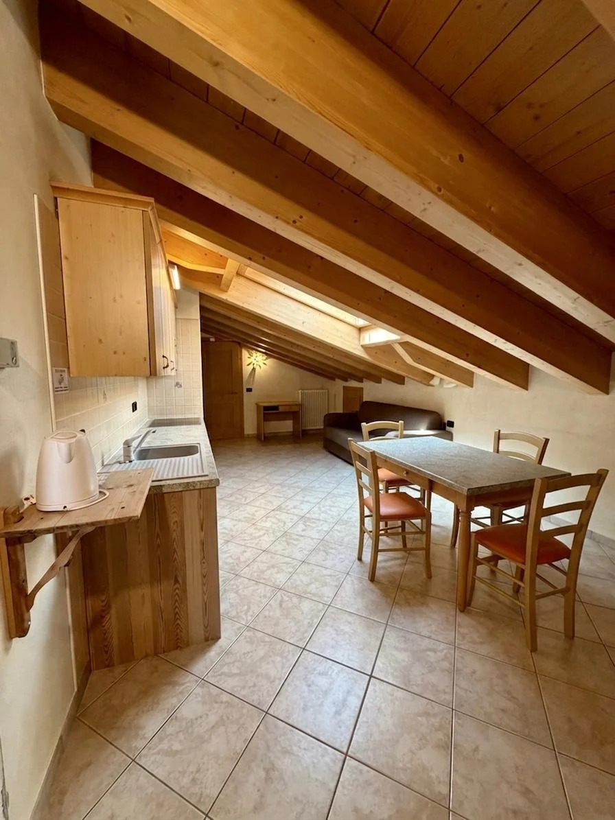 La Maison 6