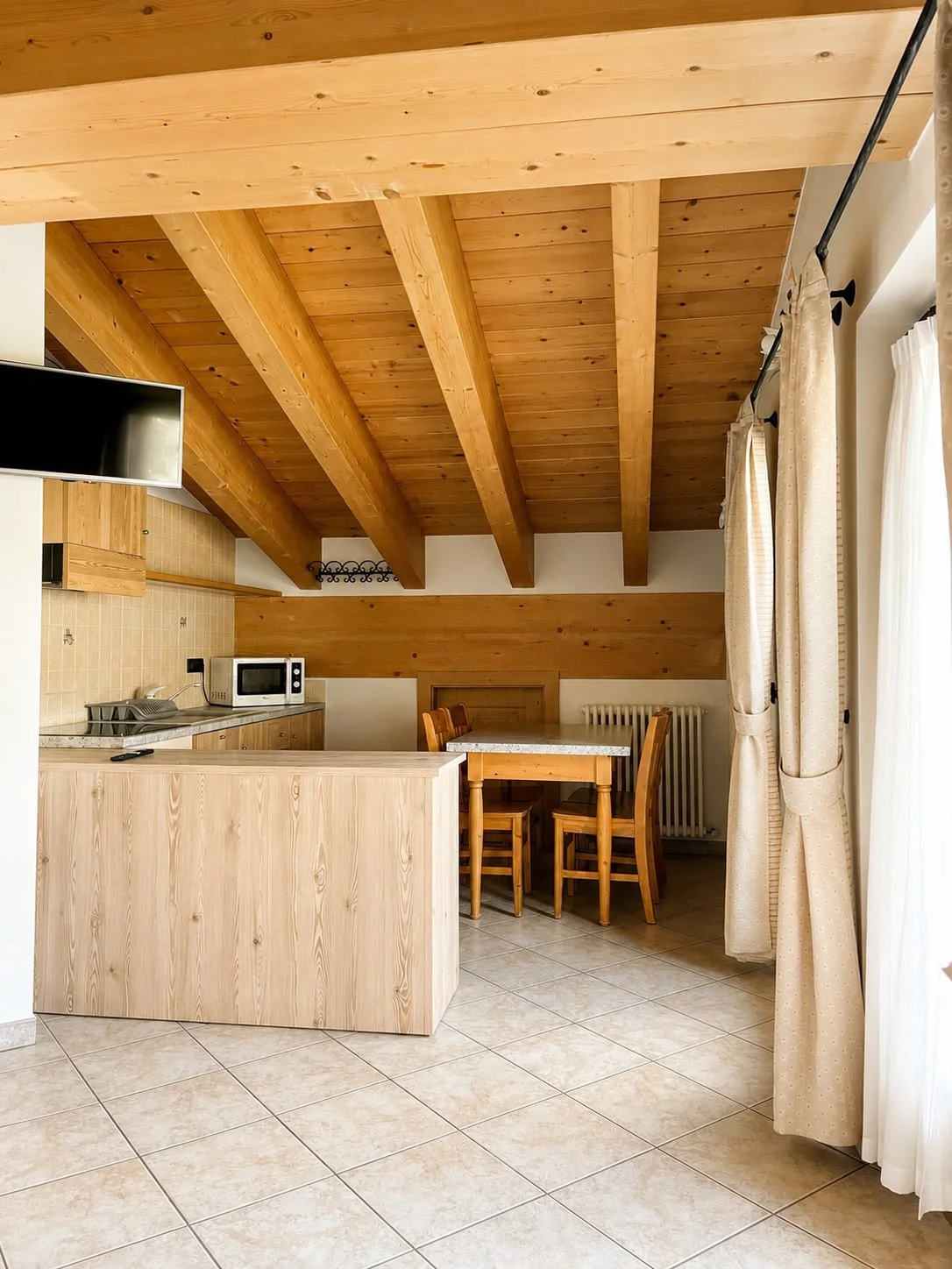 La Maison 5