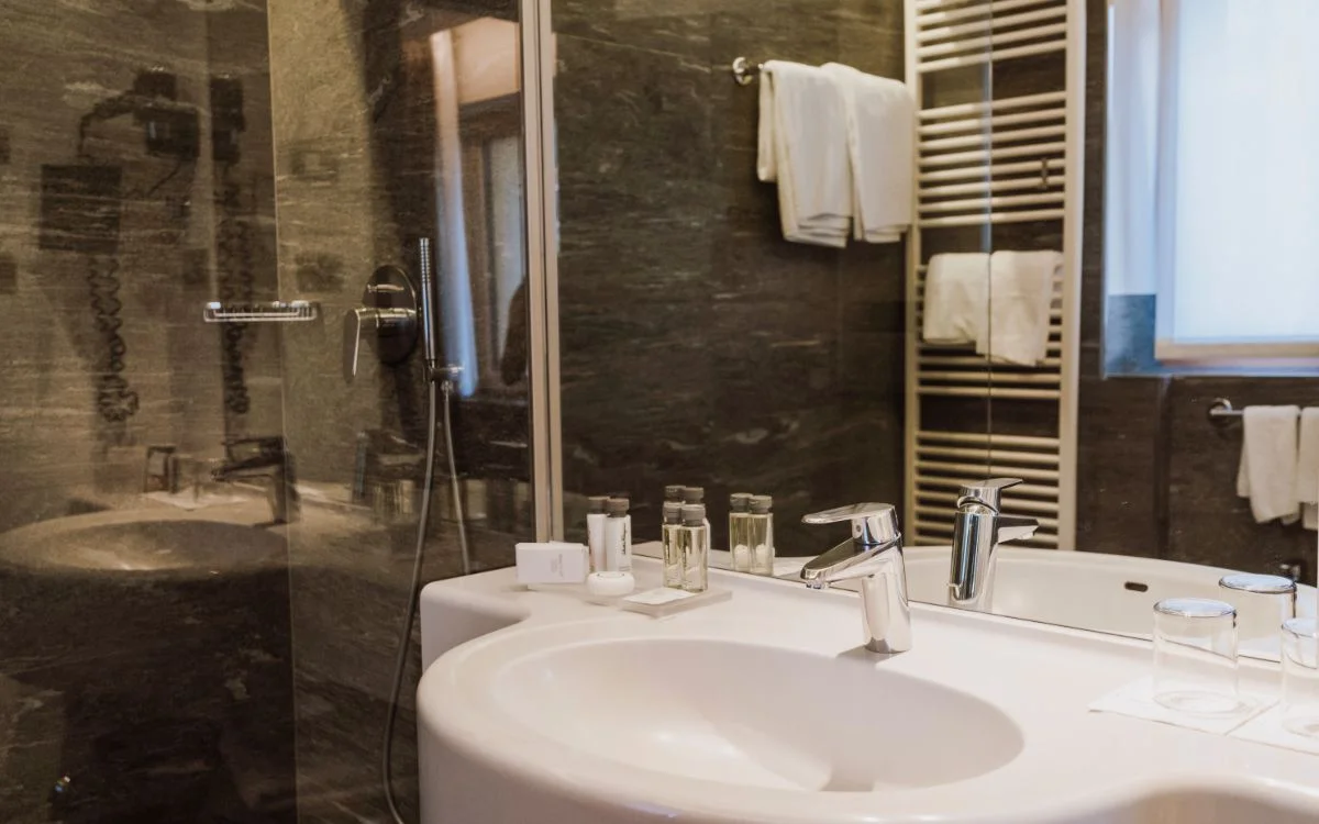classic_suite_room