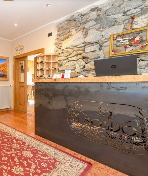 Hotel Mezzosoldo Camp_07