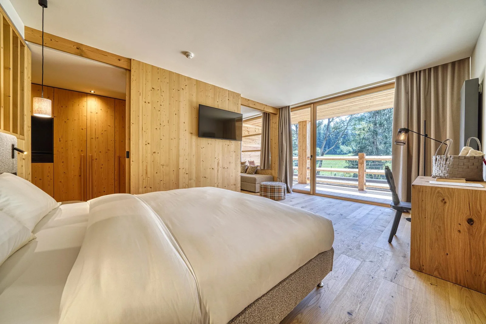 Alpine Suite 2