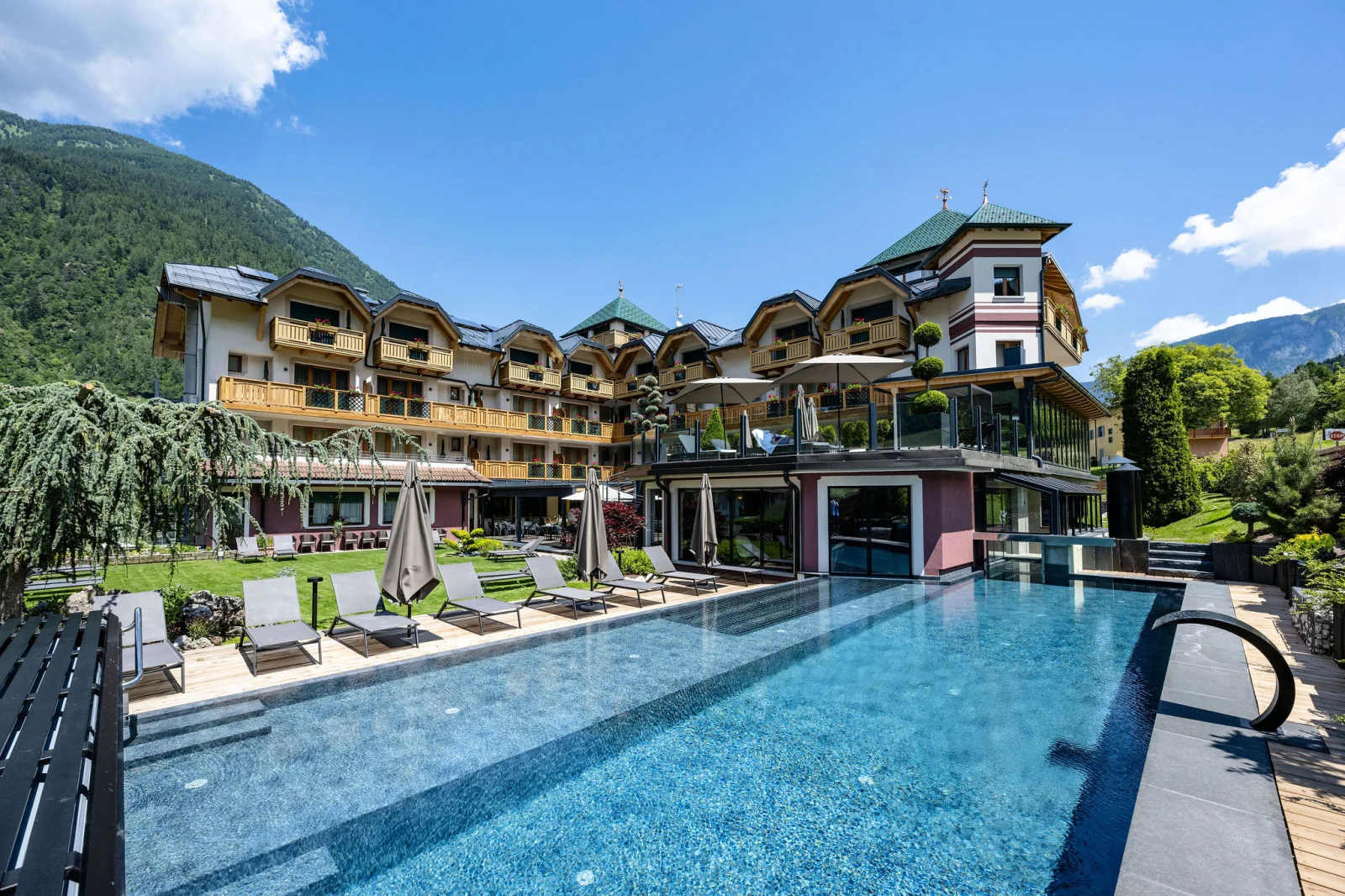 Hotel Tevini
