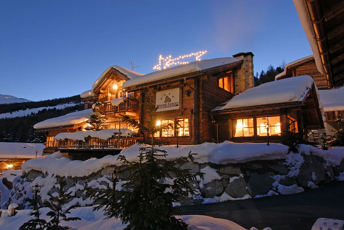 Park Chalet Village****_400